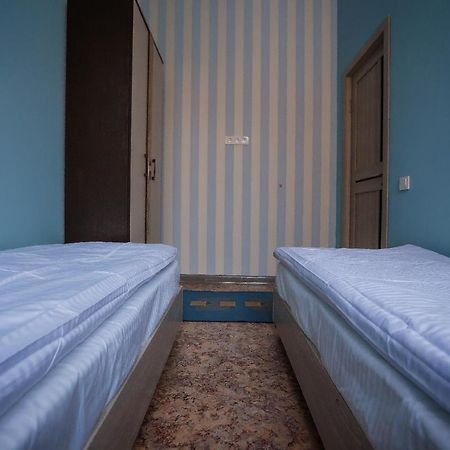 Mountain Road Hostel Almaty Ngoại thất bức ảnh