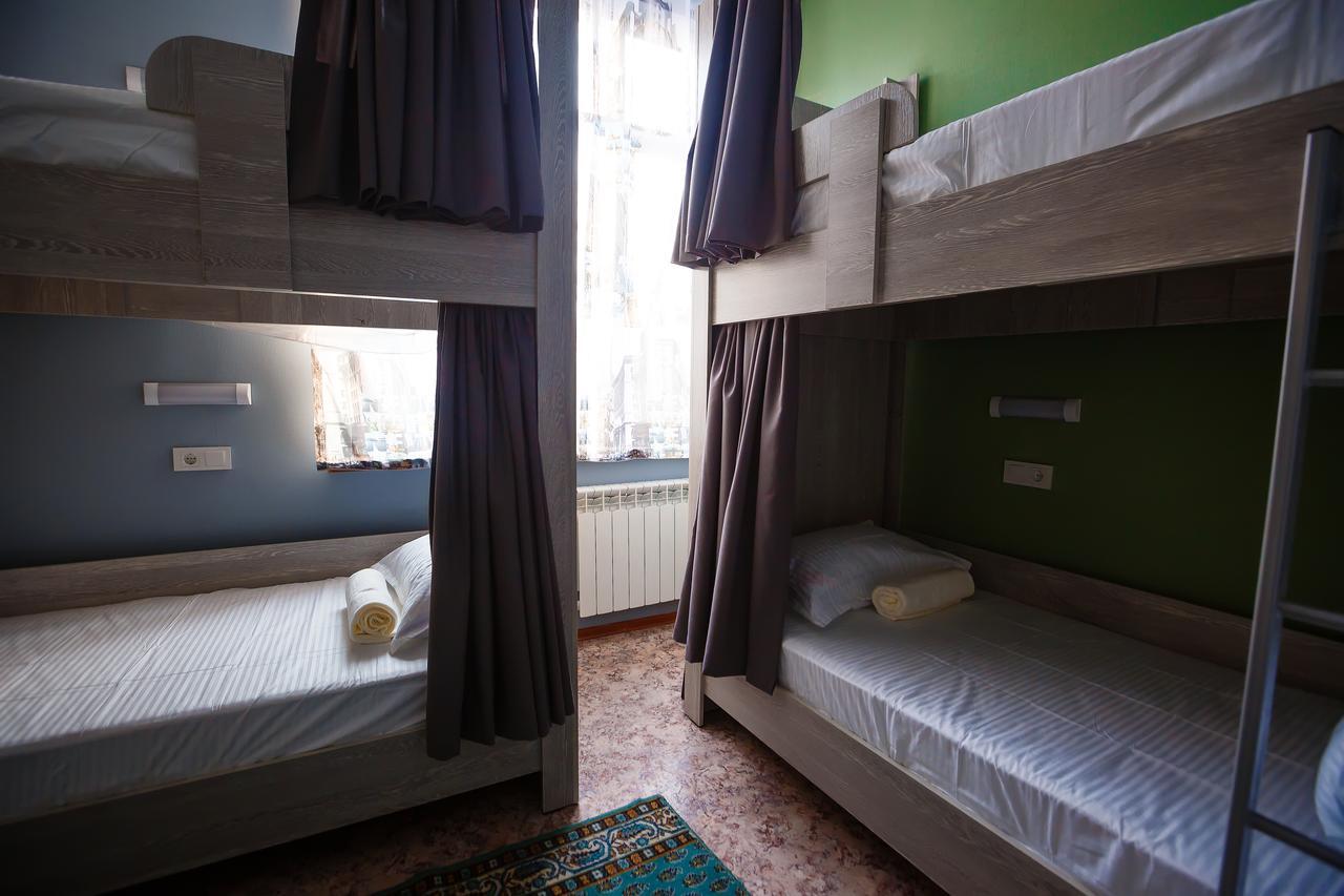 Mountain Road Hostel Almaty Ngoại thất bức ảnh